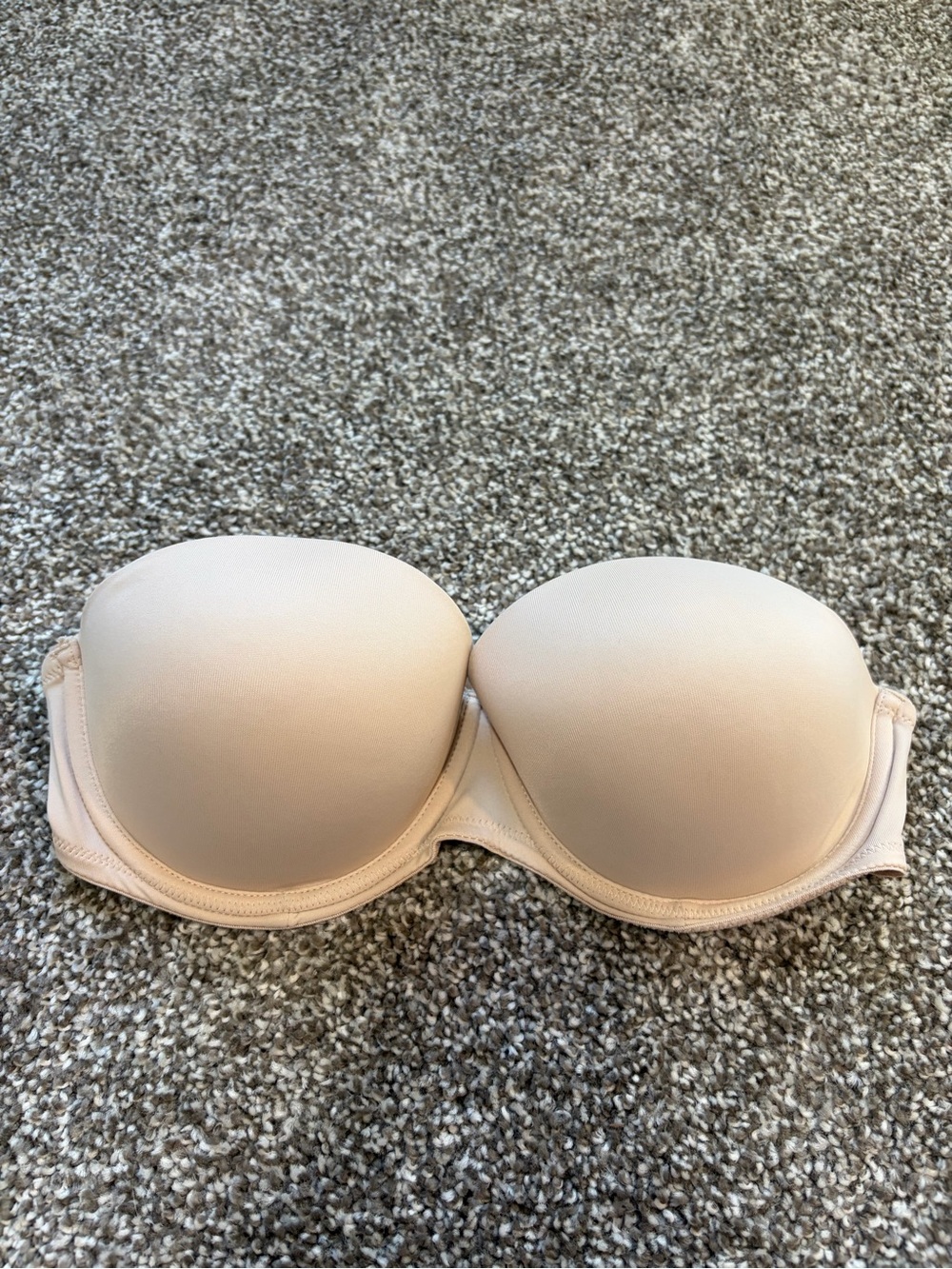 PINK Victoria's Secret Strapless Push Up Bra